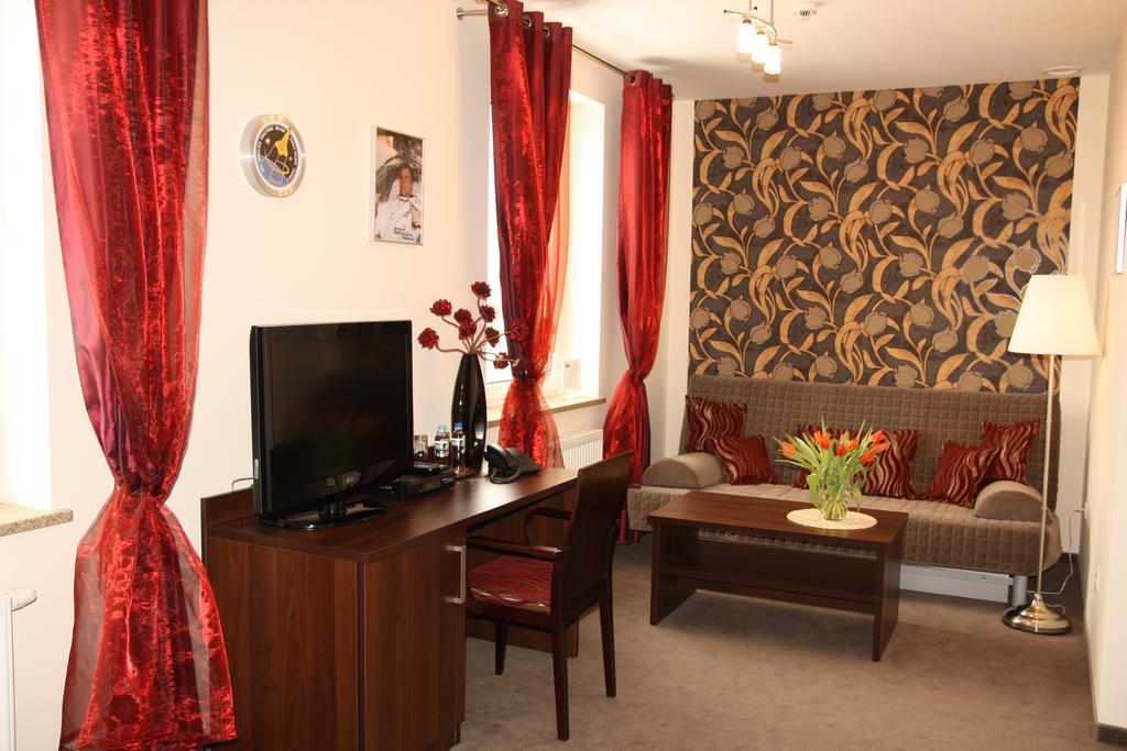 Kosmonauty Wroclaw-airport Hotel