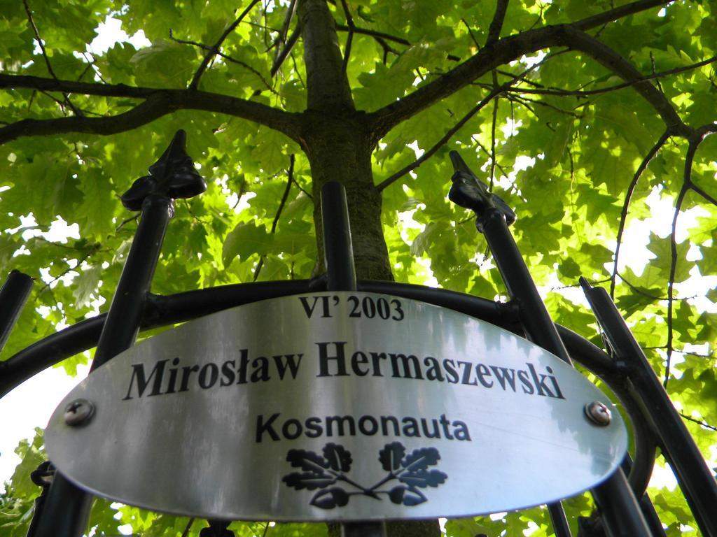 Hotel Kosmonauty Wroclaw-airport 3*