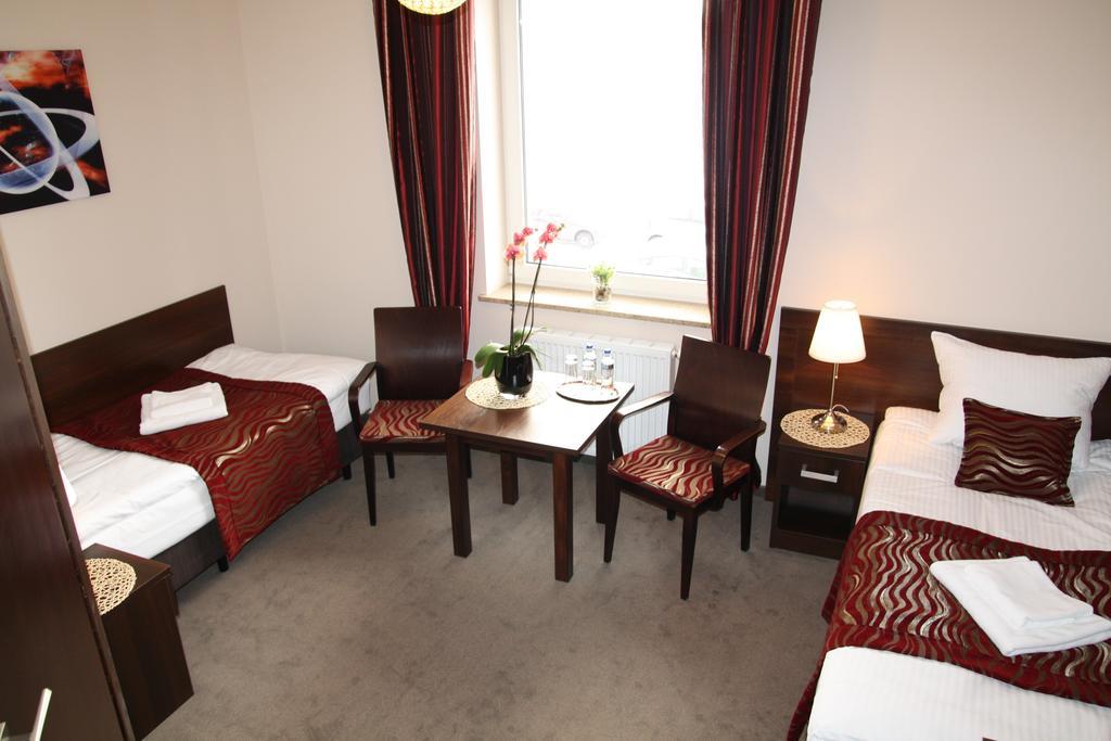 Hotel Kosmonauty Wroclaw-airport