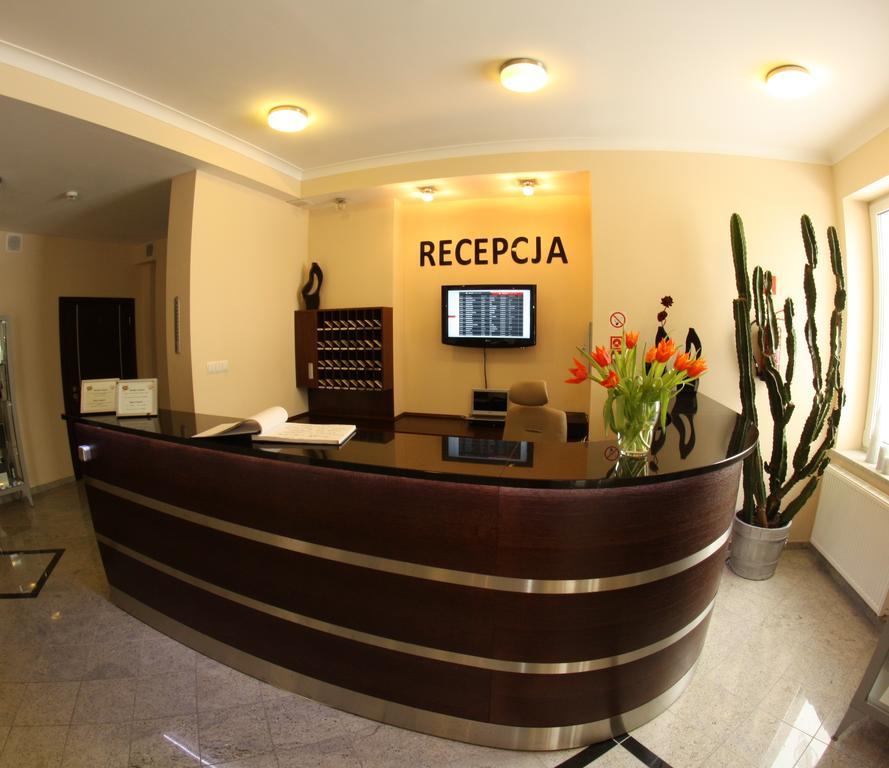 Hotel Kosmonauty Wroclaw-airport